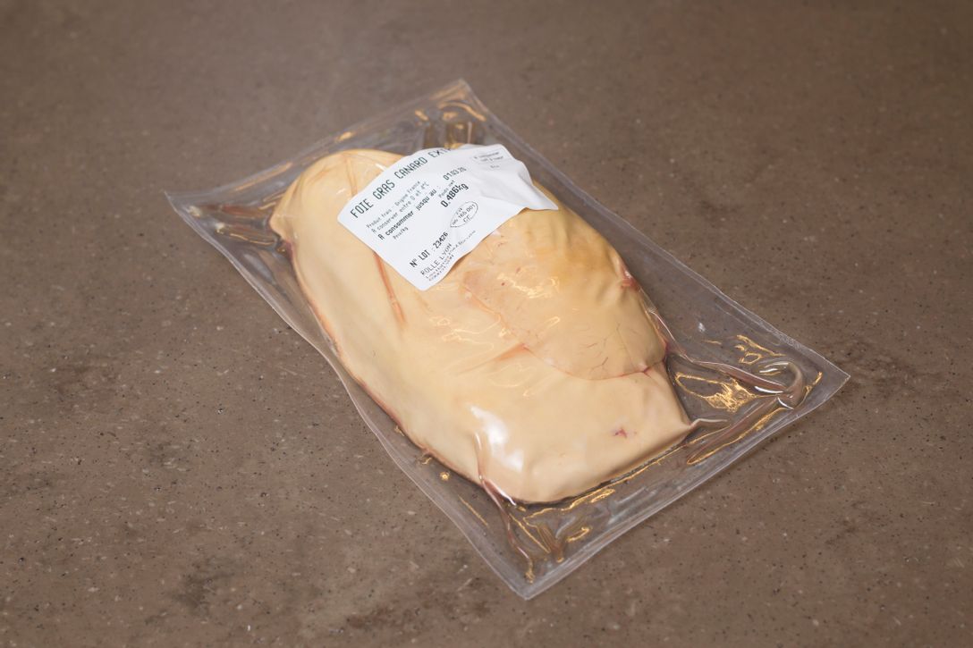 Livraison Foie gras cru entier frais sous vide à Lyon Maison Rolle Ollca