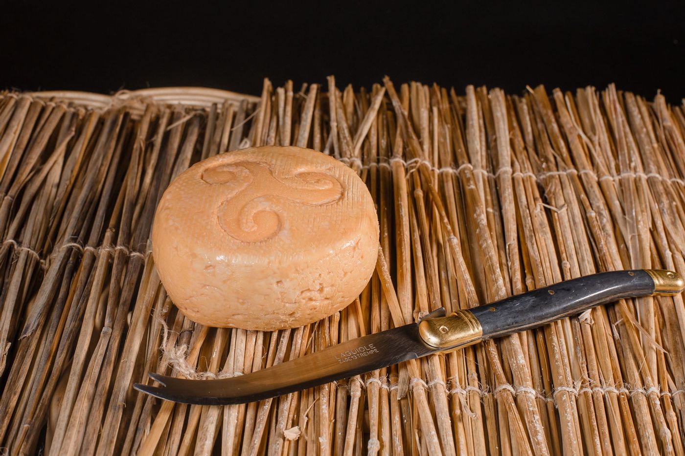 Click And Collect Curé Nantais Affiné Au Muscadet à Carquefou La Fromagerie Damalthée Carquefou 