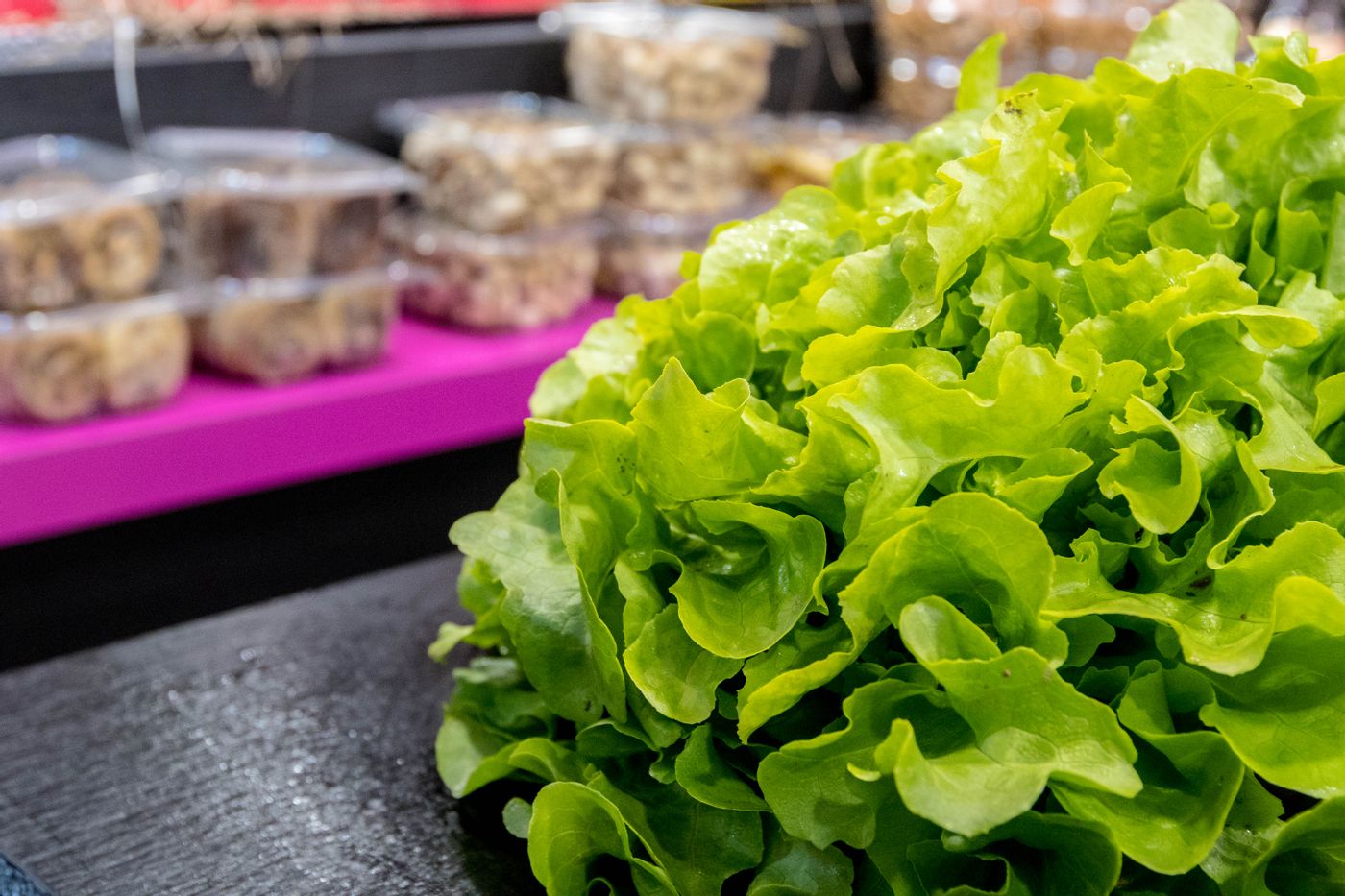 Un Primeur A Vendu Les 2/3 De Ses Salades