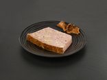 Terrine de foie de canard aux girolles