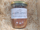 Saucisses aux lentilles braisées à la graisse de canard