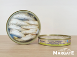 Petites sardines (sprats) à l'huile d'olive