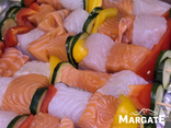 Brochette de poissons cabillaud saumon