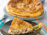 Tourte saumon, St-Jacques et petits légumes