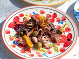 Poulpes grillés aux petits légumes