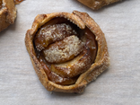 Tarte aux nectarines, miel et thym citron