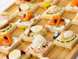 Canapés Concombre-Œuf de Caille