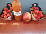 Jus de pomme et fraise frais
