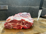 Rôti de porc échine a/os (250g = 1 personne)