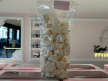 Sachet de petites meringues