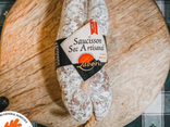 Saucisson sec du porc de Cantal