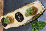 Rôti de magret de canard aux figues et pruneaux