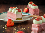 Entremet pistache rhubarbe fraise