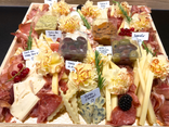 Plateau cocktail fromages charcuteries tapas 6 personnes