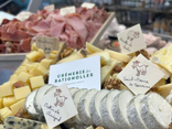 Plateau dînatoire fromages et charcuterie