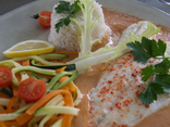 Filets de bar sauce aux crustacés et tagliatelles de légumes