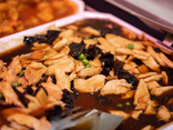 Poulet aux champignons noirs
