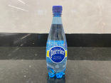 Bouteille d'eau gazeuse Perrier