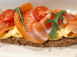 Bruschetta au saumon fumé