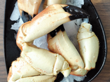 Pinces de crabe cuites