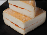 Tomme de Chèvre au Piment d'Espelette
