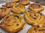 Pain aux raisins feuilleté
