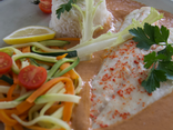 Filets de bar sauce aux crustacés et tagliatelles de légumes