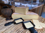 Raclette nature de Savoie au lait cru - Tranchée