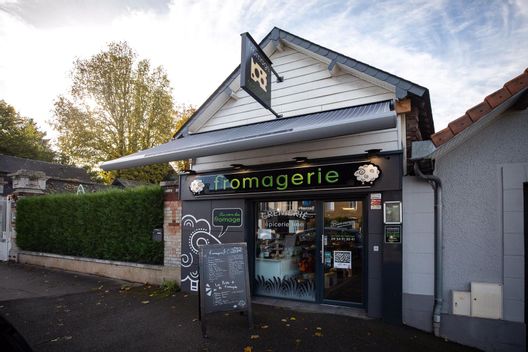 Au Nom du Fromage