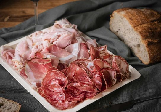 Plateau apéritif - Charcuteries et pâtés - 4 personnes