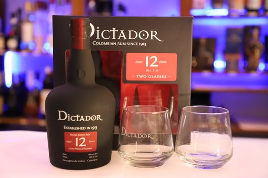 Coffret Rhum Dictator 12 ans, Colombie