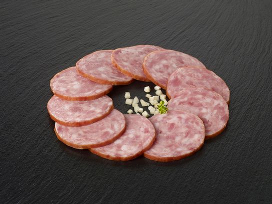 Saucisson à l'ail fumé maison