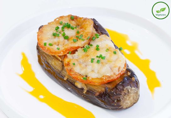 Aubergines farcies légumes