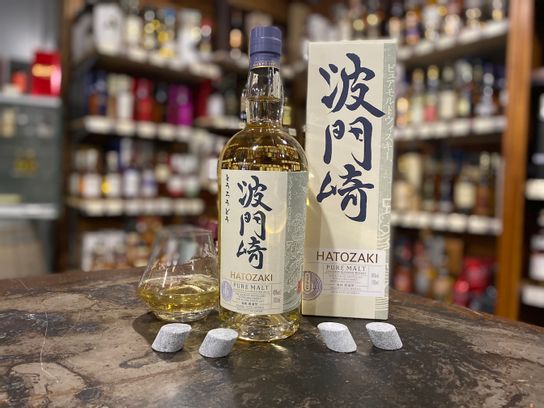 Whisky Hatozaki Pure Malt 46° 70cl.