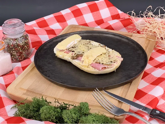 Faluche jambon camembert