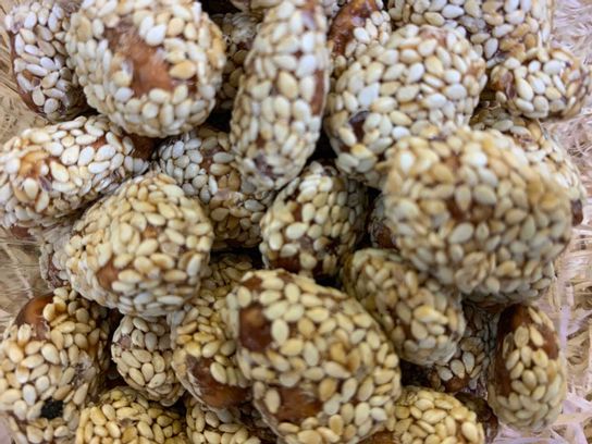 Amandes caramélisées au sésame