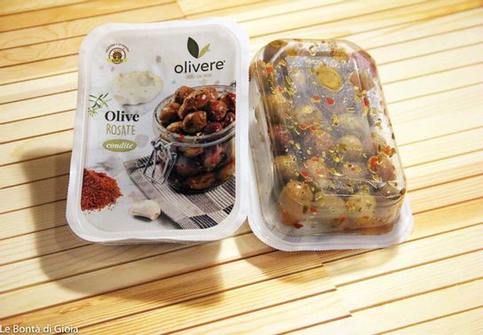 Olives à l'ail et au piment (200g)