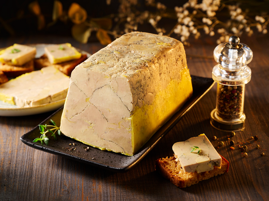 Foie gras de canard entier mi-cuit