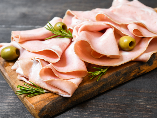 Mortadelle italienne à la pistache