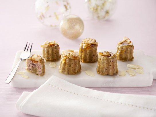 Mini-cannelé charcutier magret de canard et pommes