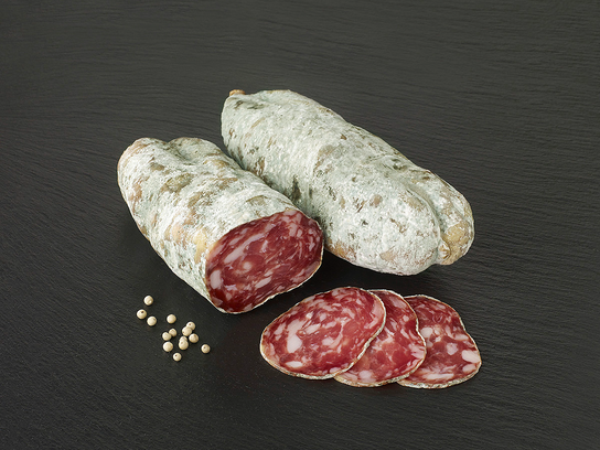 Saucisson cendré en tranche