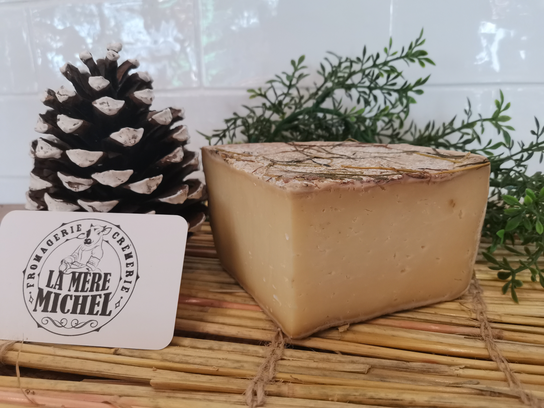 Tomme de Savoie au foin