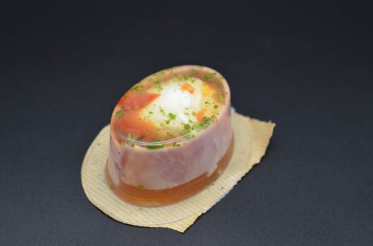 Oeuf aspic en gelée