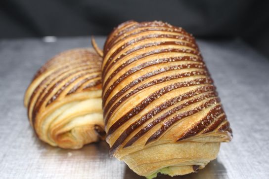 Pain au chocolat pistache