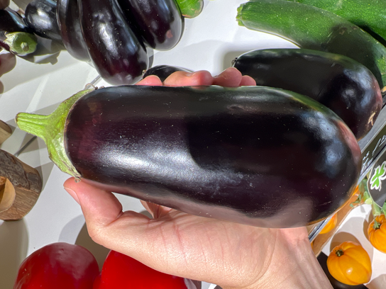 Aubergine
