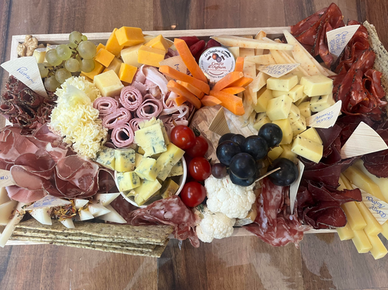 Plateau cocktail Fromage + charcuterie - 10/12 personnes