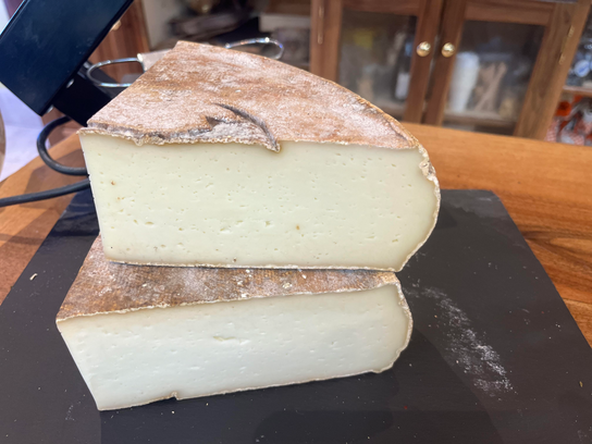 Raclette de Savoie au lait de Chèvre