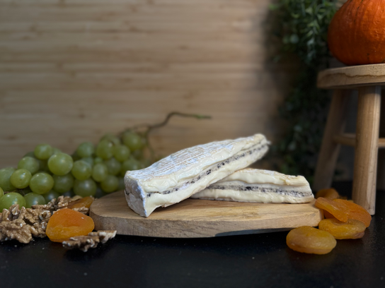 Brie de Meaux à la truffe noire du Périgord