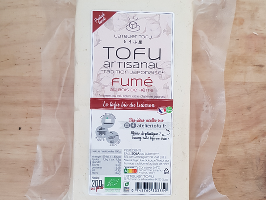 Tofu fumé au bois de hêtre