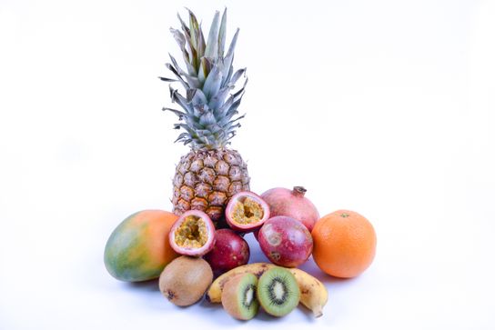 Panier de fruits exotiques